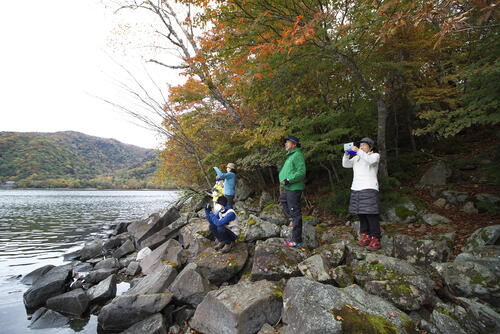 【令和6年10月27日(日)　絶景の紅葉を間近で楽しみながら】写仏＆八丁出島ハイキング